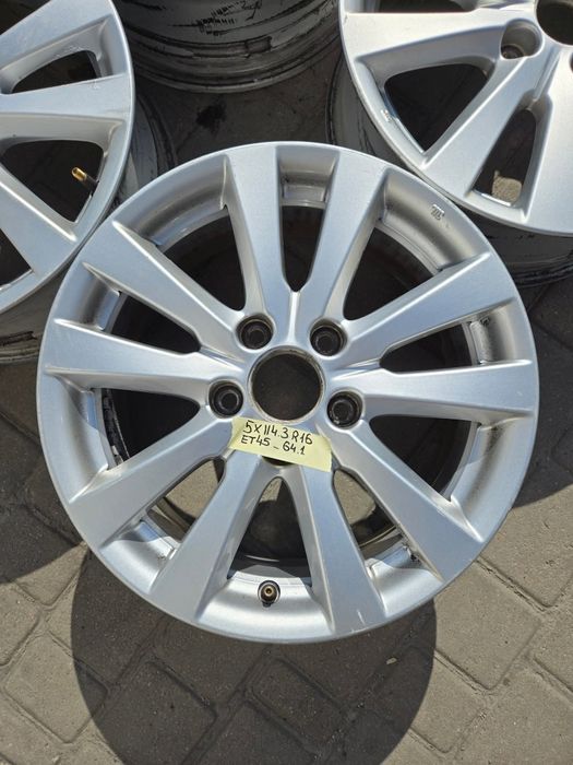 5 114.3 16 Honda Toyota lexus