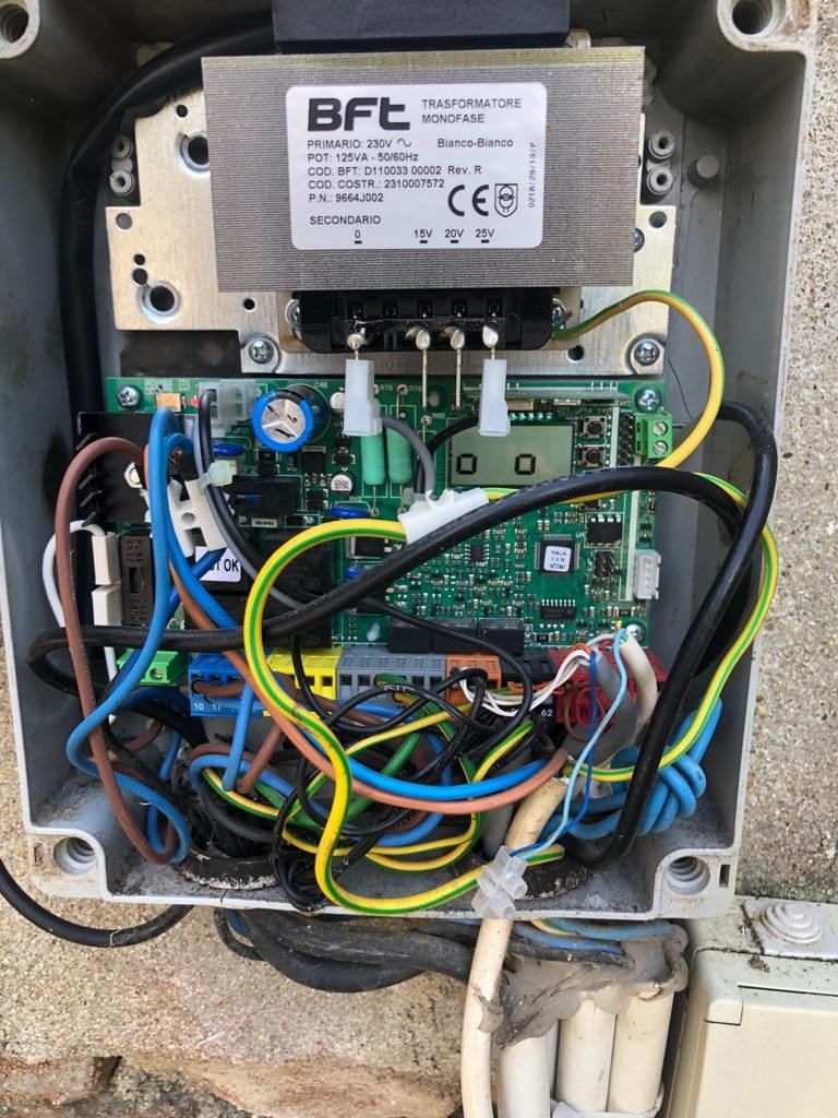 Montagens e reparaçoes de automatismos/portões