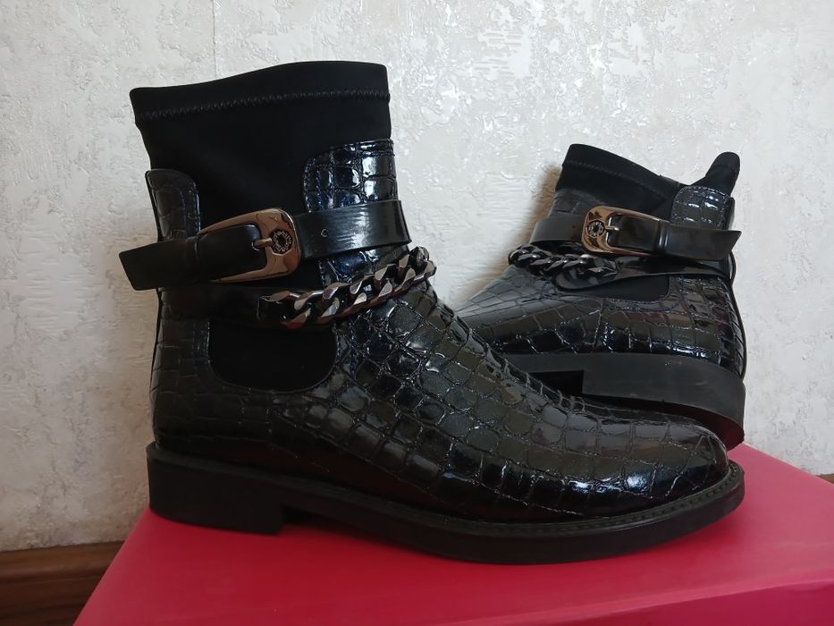 Полуботинки жіночі