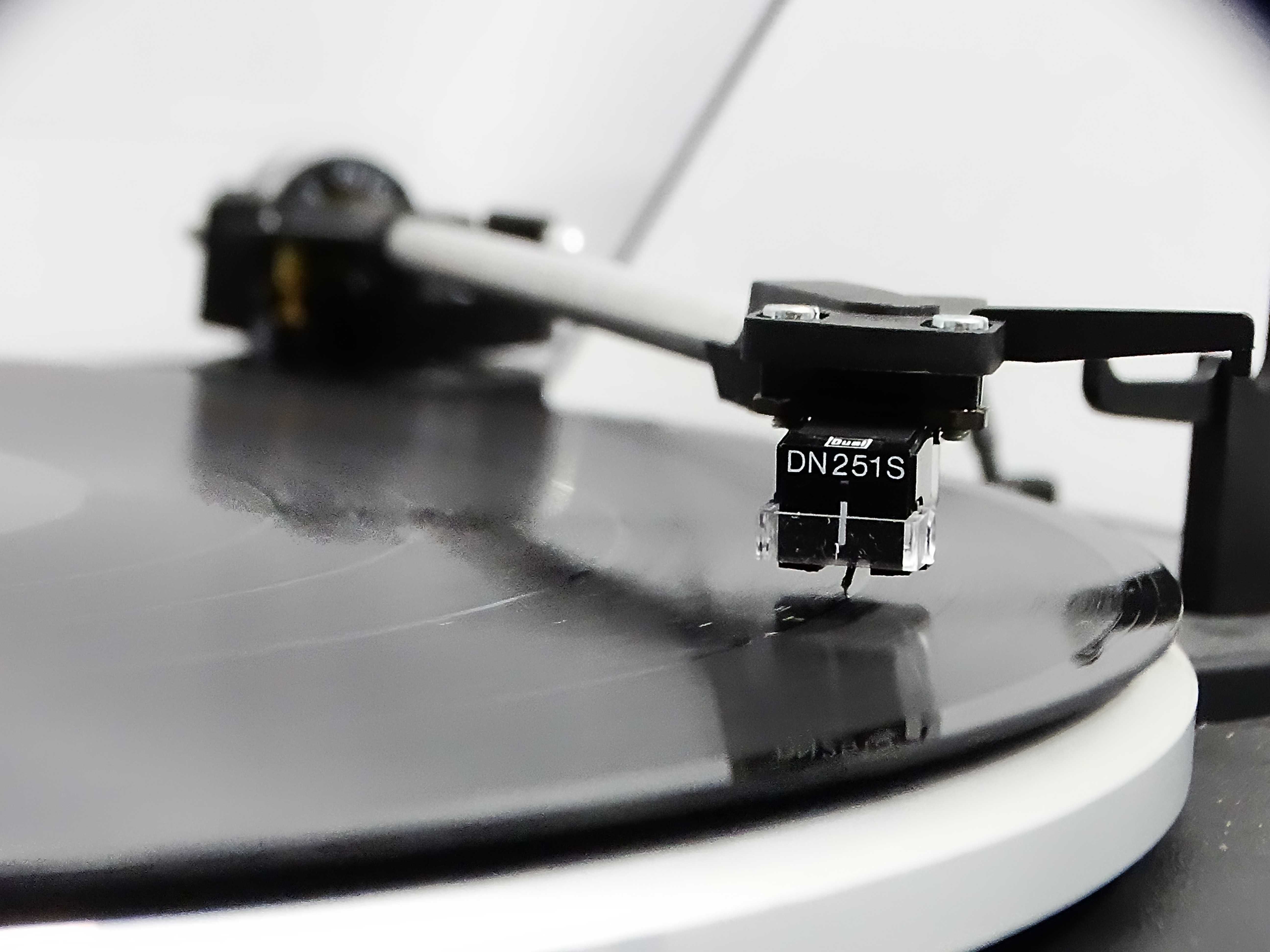 Dual CS 435-1 w pełni automatyczny gramofon