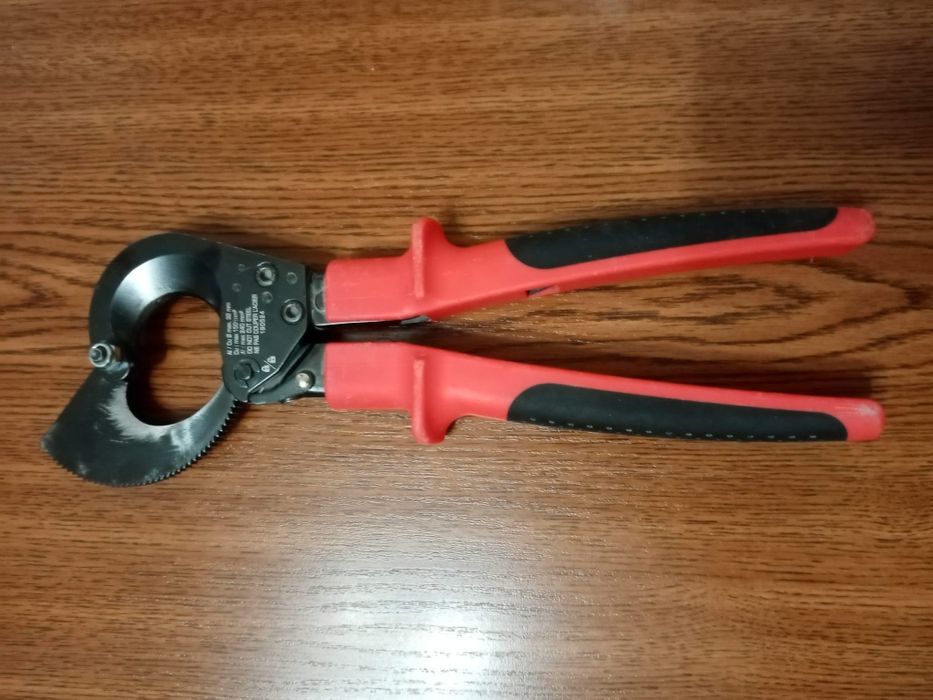 Obcinacz do kabli bizline biz 700011