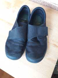 Кеды, мокасины Clarks