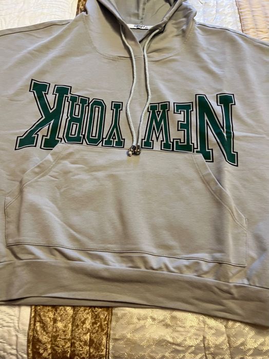 Seawt com carapuço não cardada