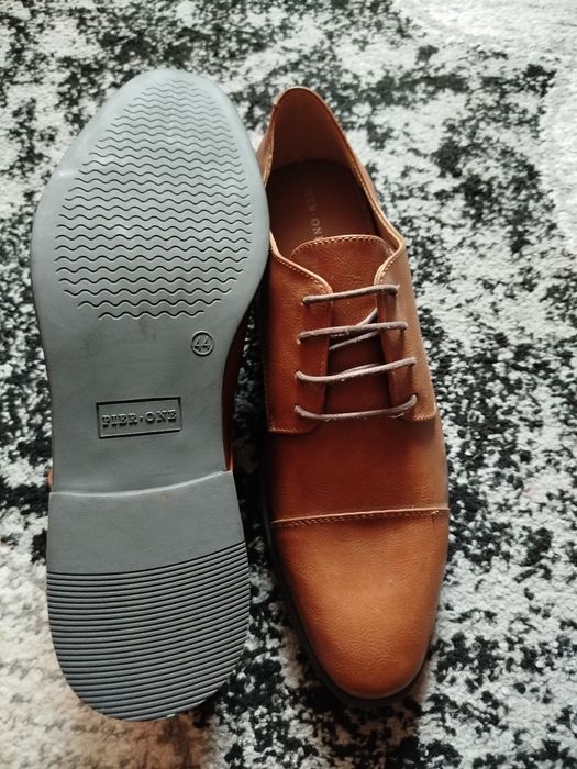 Чоловічі туфлі 44 розмір