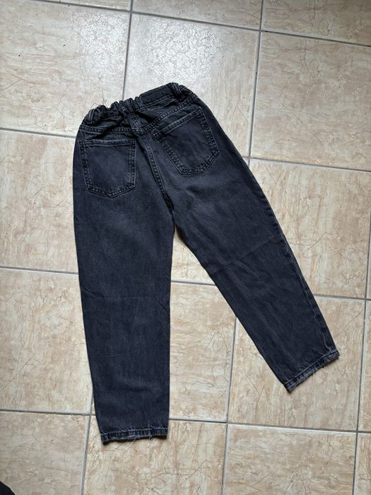 Джинси zara Mom fit 134 розмір, трендові, дуже круто сидять