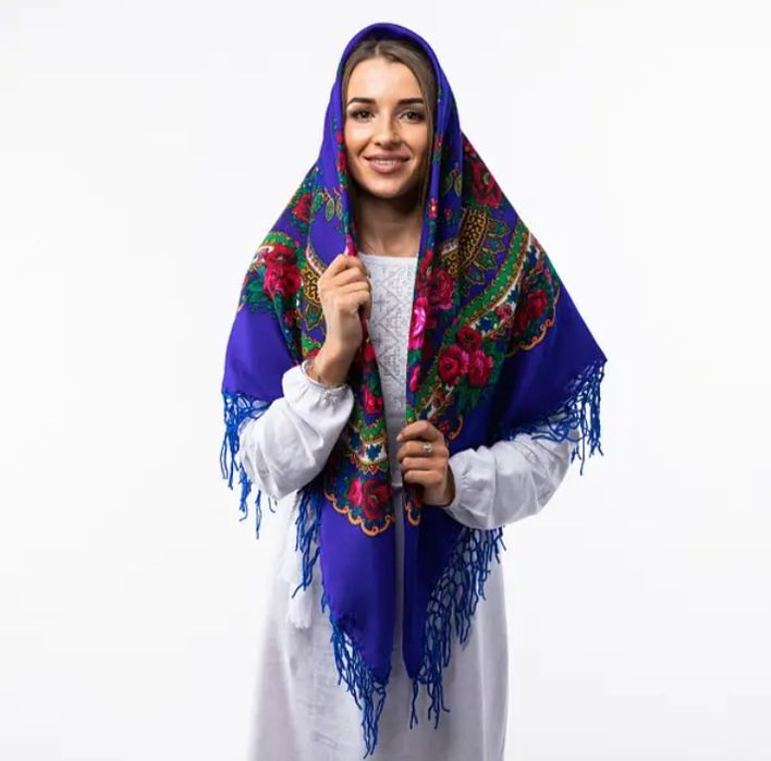 Хустка українська народна велика з тороками з френзлями хустина платок