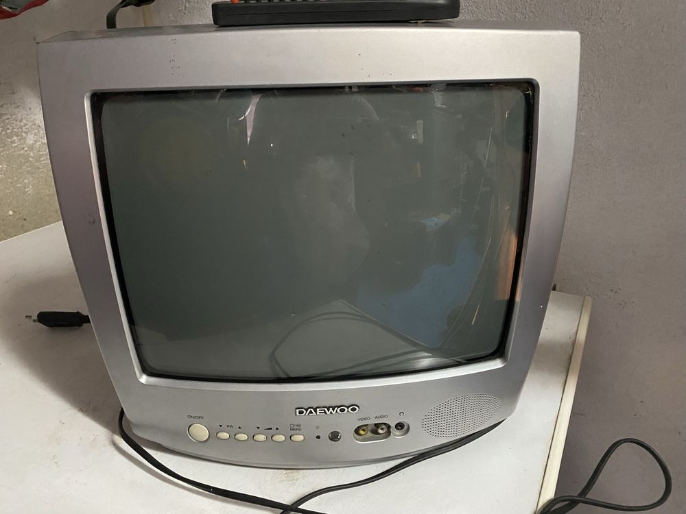 Televisao em bom estado