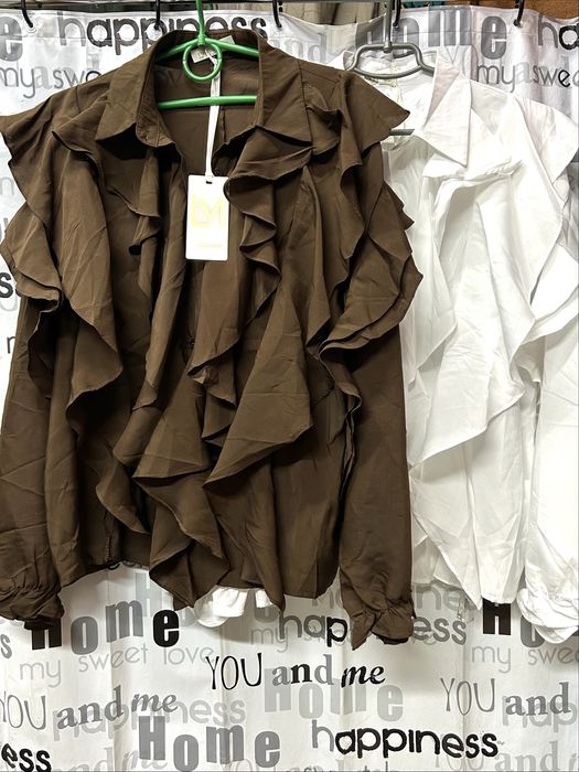 Блуза с воланами натуральная, оверсайз, Италия.