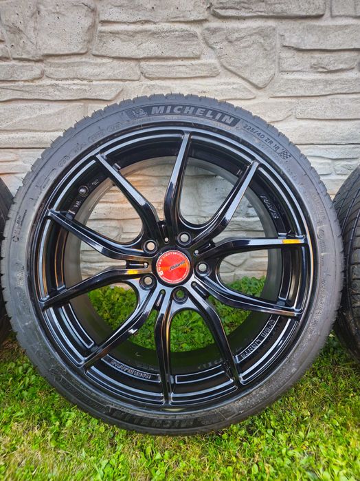 Felgi Rays Gram Lights 57 FX 18" 5x114.3 7,5J ET 52