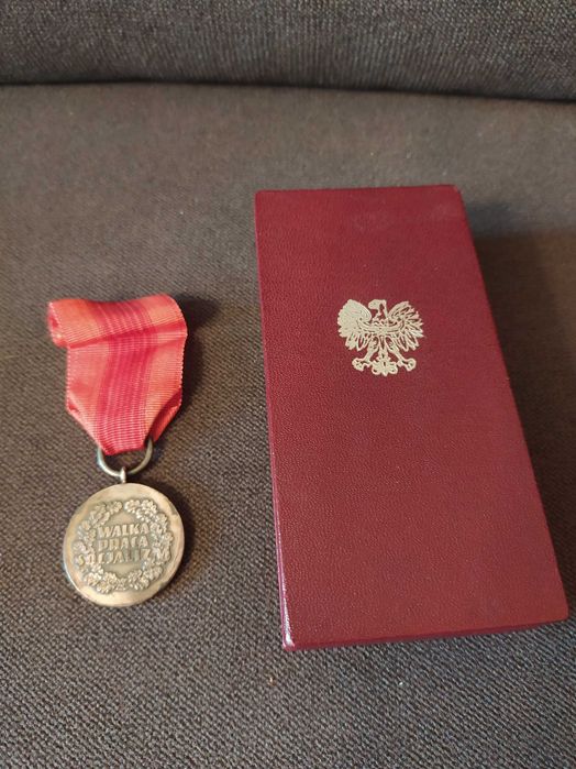 Odznaczenie PRL "Walka Praca Socjalizm"