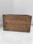 Caixa antiga de madeira, para vinho do Porto marca Borges