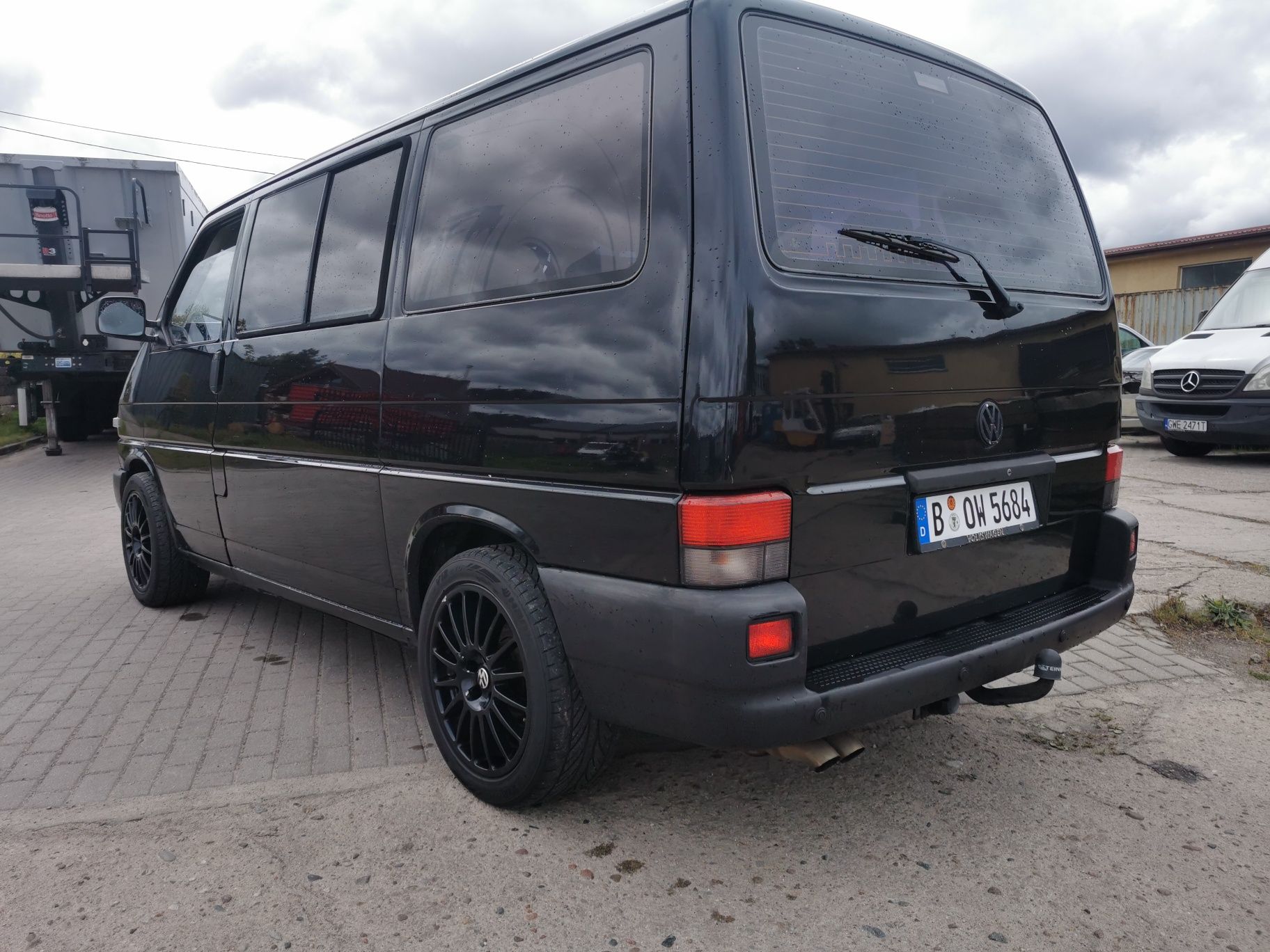 VW Multivan 2,8VR6 Klima  Oryginalny Lakier Niski Przebieg Zamiana