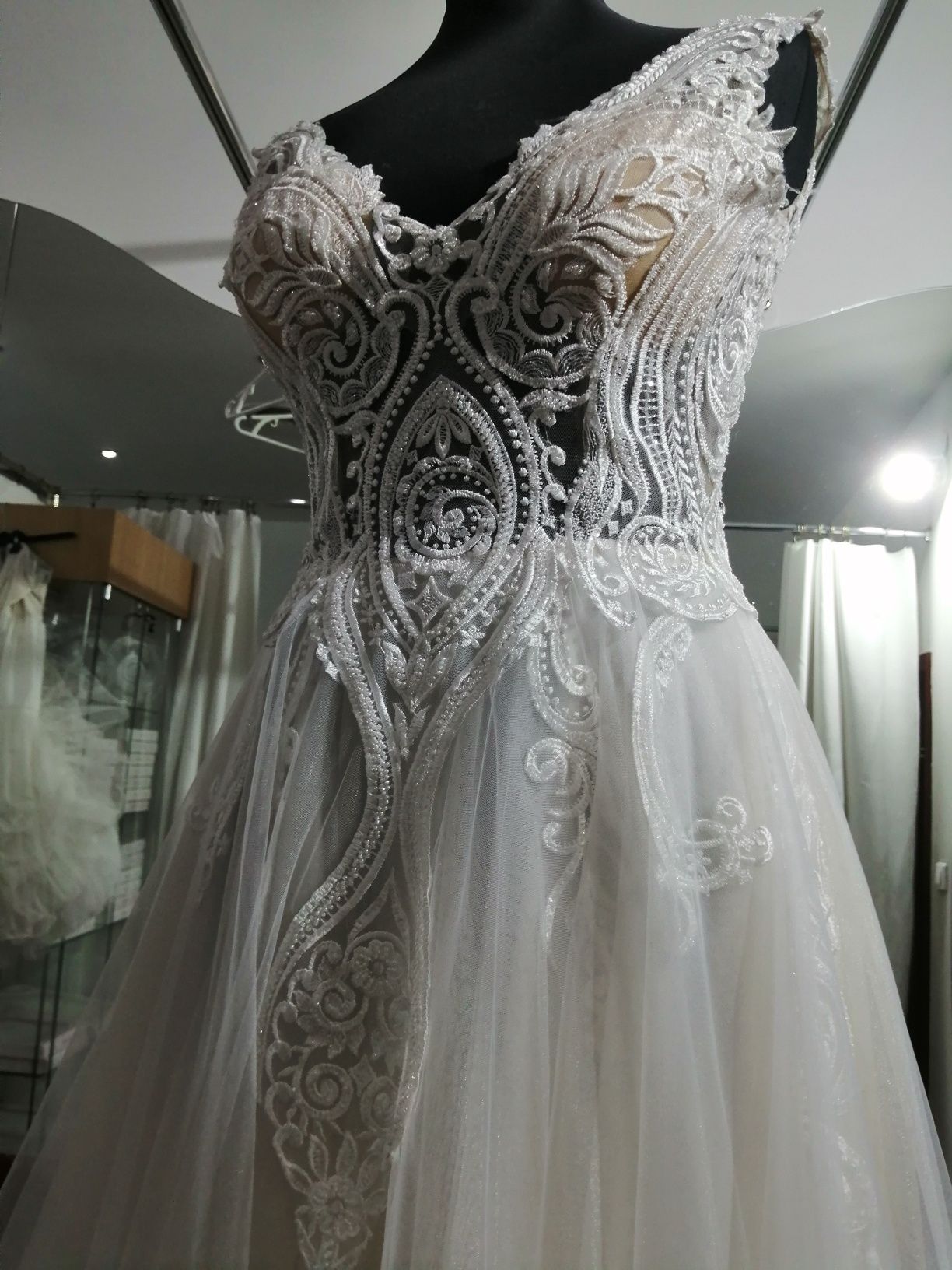 Suknia ślubna  rozmiar 38. Model z 2021 roku. Piękna,