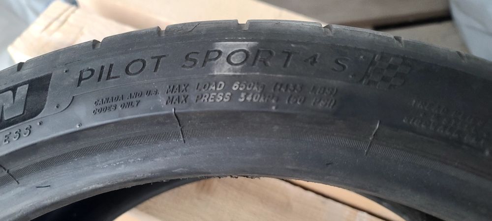 Michelin pilot sport 4s
