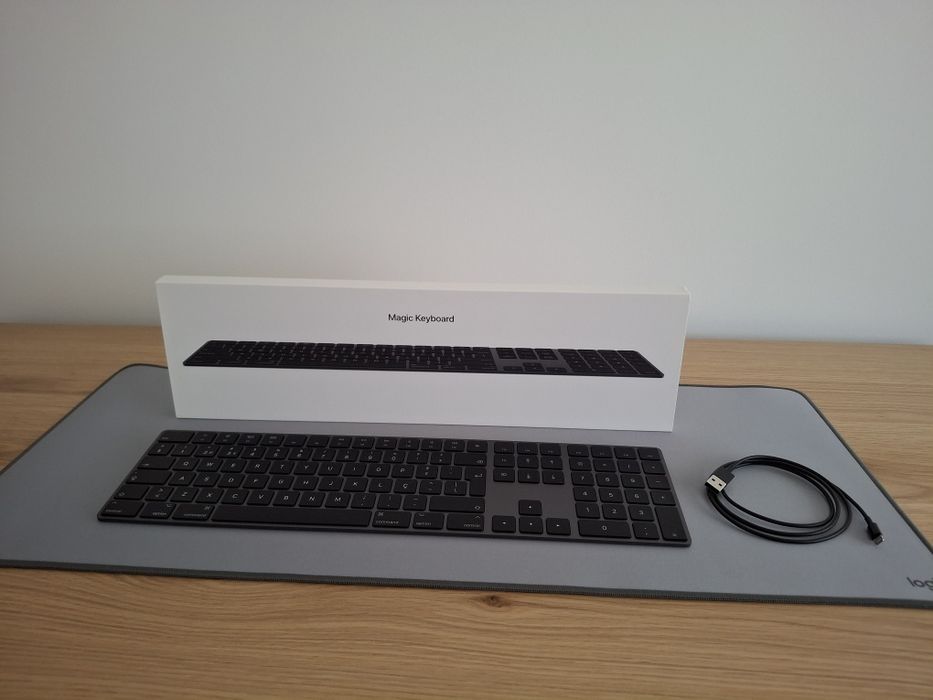 Apple magic teclado em ótimo estado.