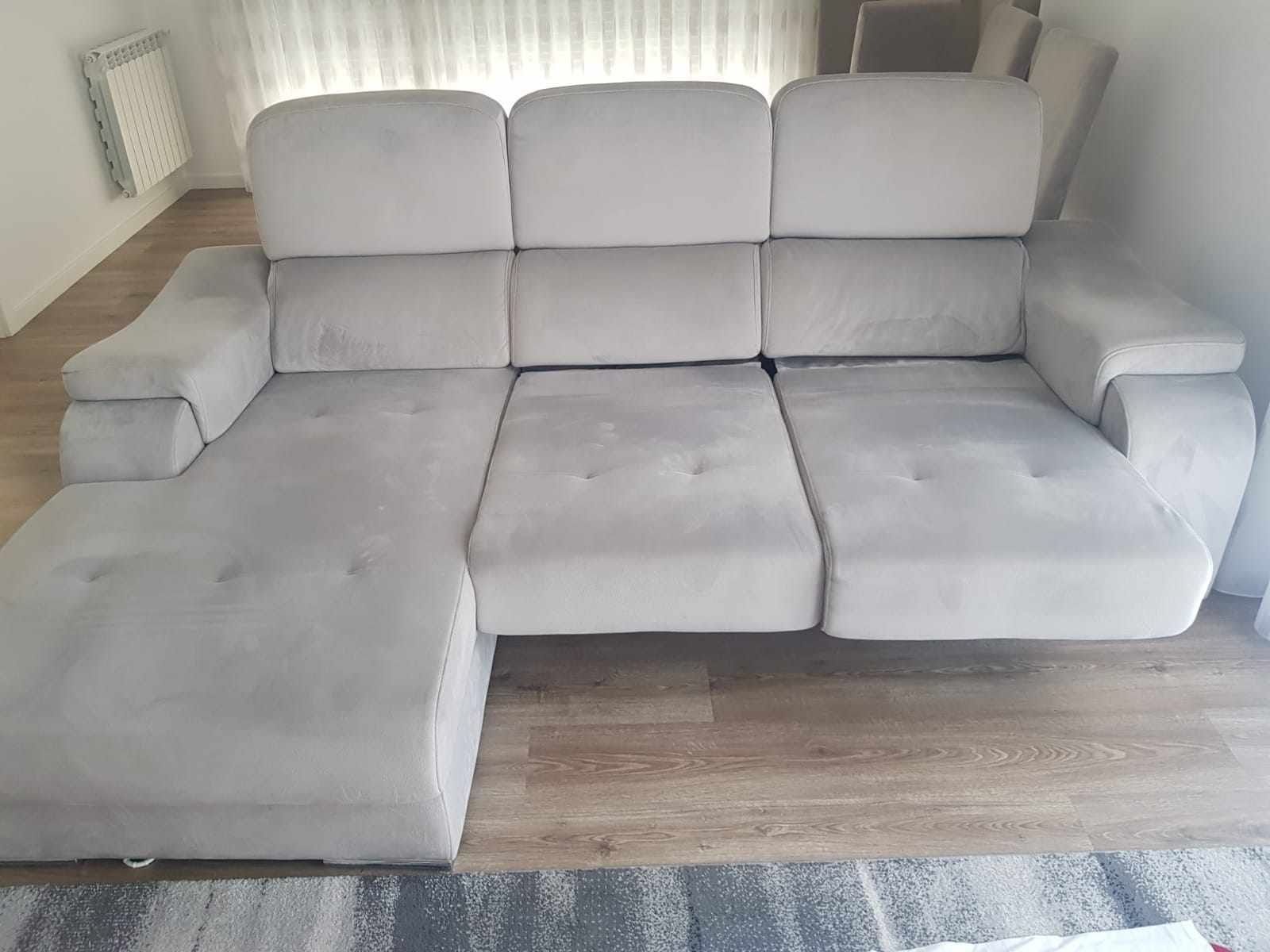 Vendo sofá com chaise longue