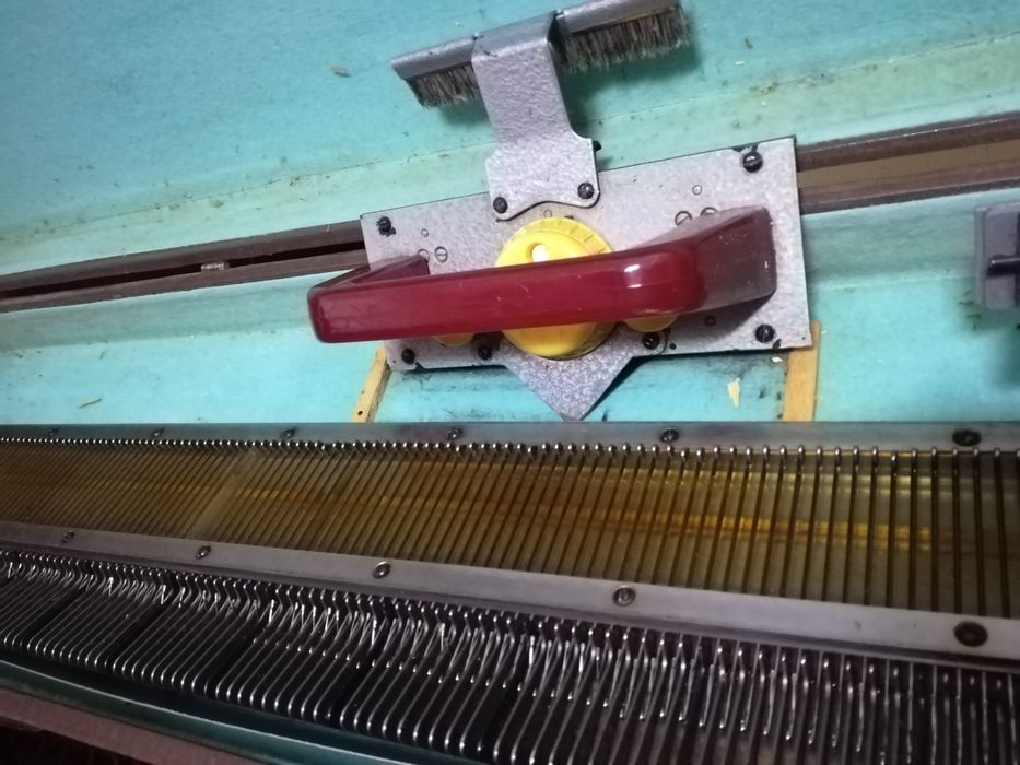 Вязальная машинка ПВР-120 "Украинка"