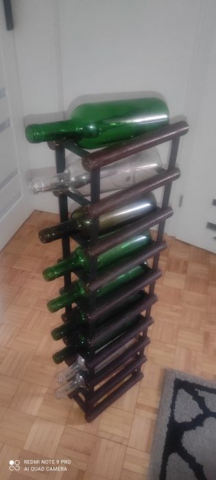 Sprzedam stojak na wino stan db