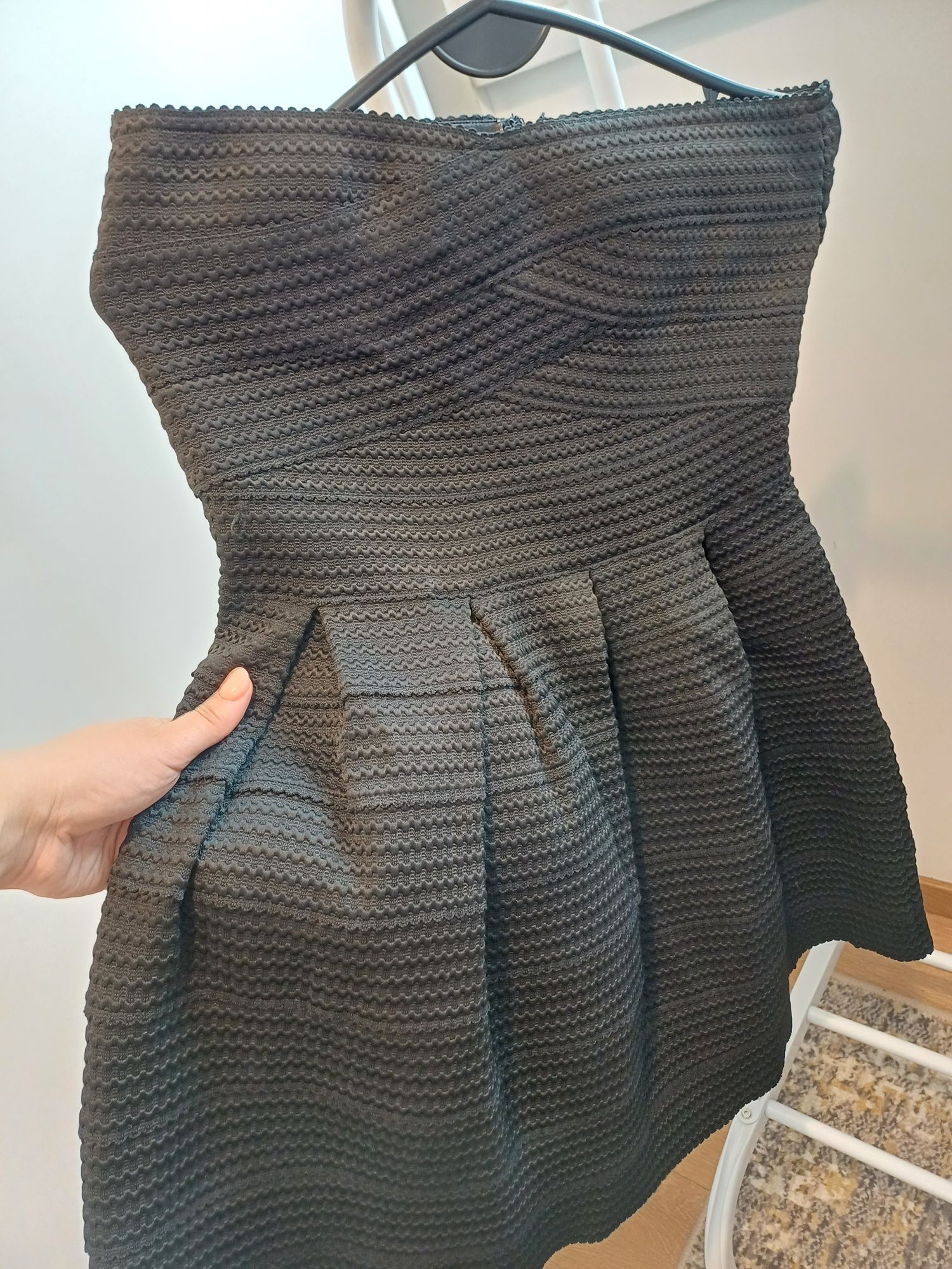 Czarna sukienka mini S/ 36