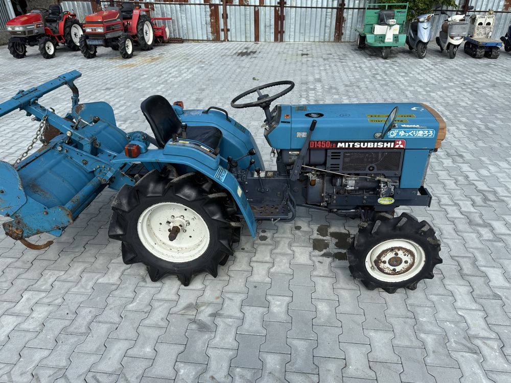 Японський трактор Mitsubishi D1450