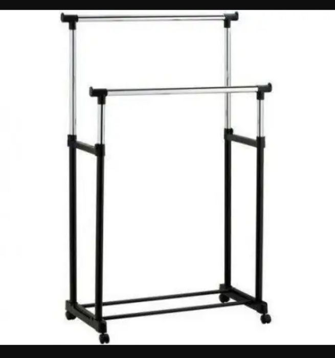 Подвійна стійка для одягу
