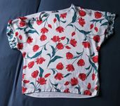biała bluzka w czerwone kwiaty Orsay L 40 lekkie kimono