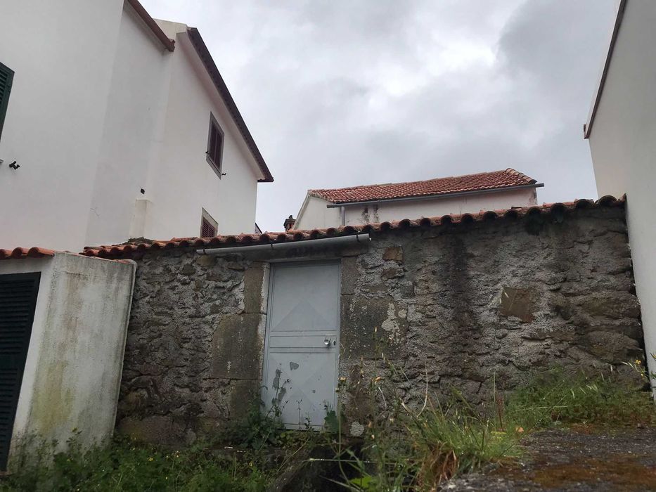 Casa rustica para recuperar urgente