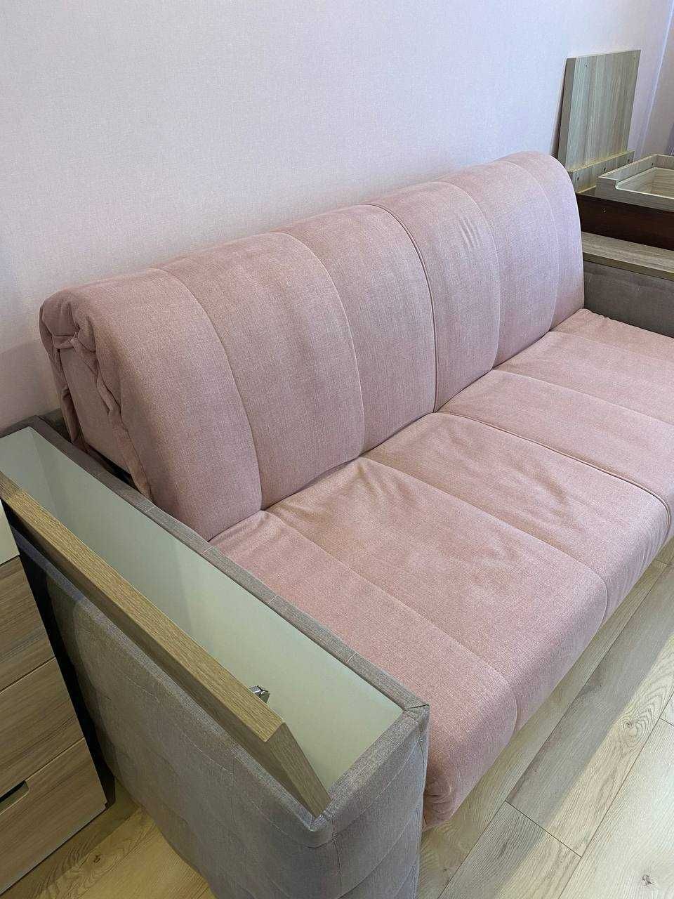 Продам раскладной диван