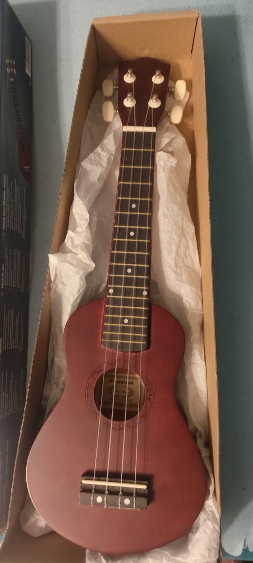 Sprawna gitara Ukulele