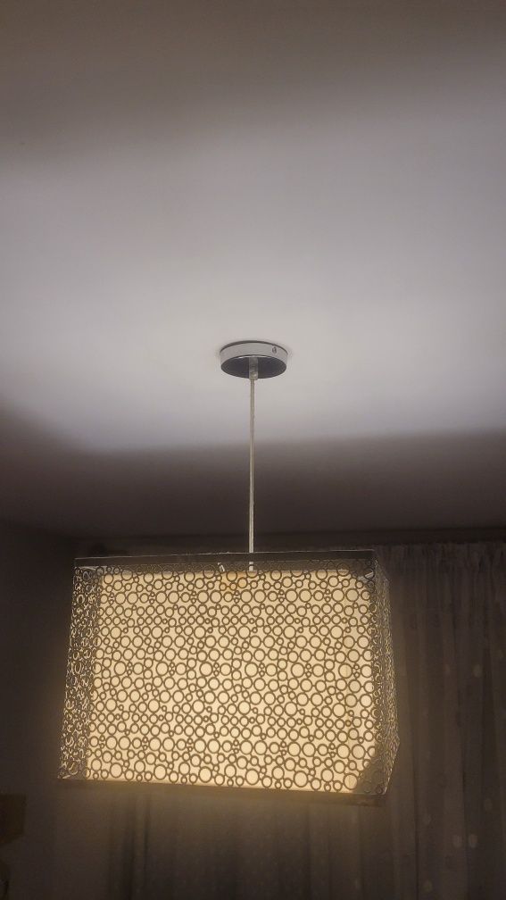 Lampa wisząca srebrna