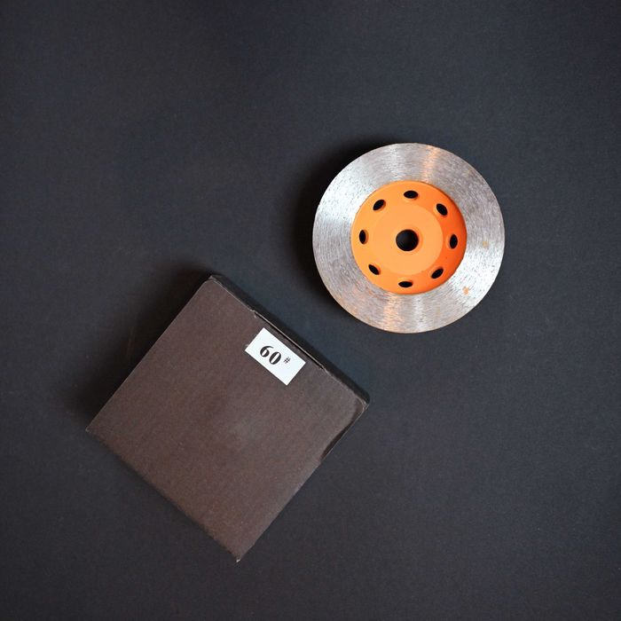 polerka cykliniarka tarcza do betonu i jastrychu