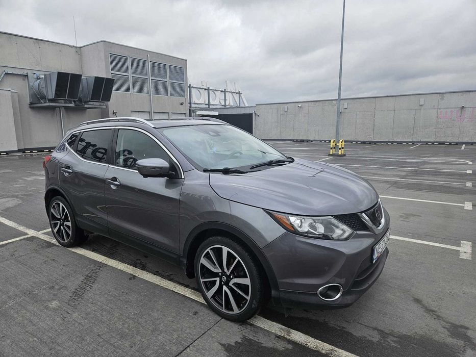 Nissan Qashqai 2.0 niski przebieg  145KM / 2017 r.