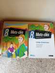 Livro de fichas e manual de francês