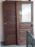 A DAR: 3 portas de madeira