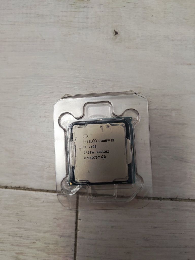 Intel core i5 7400