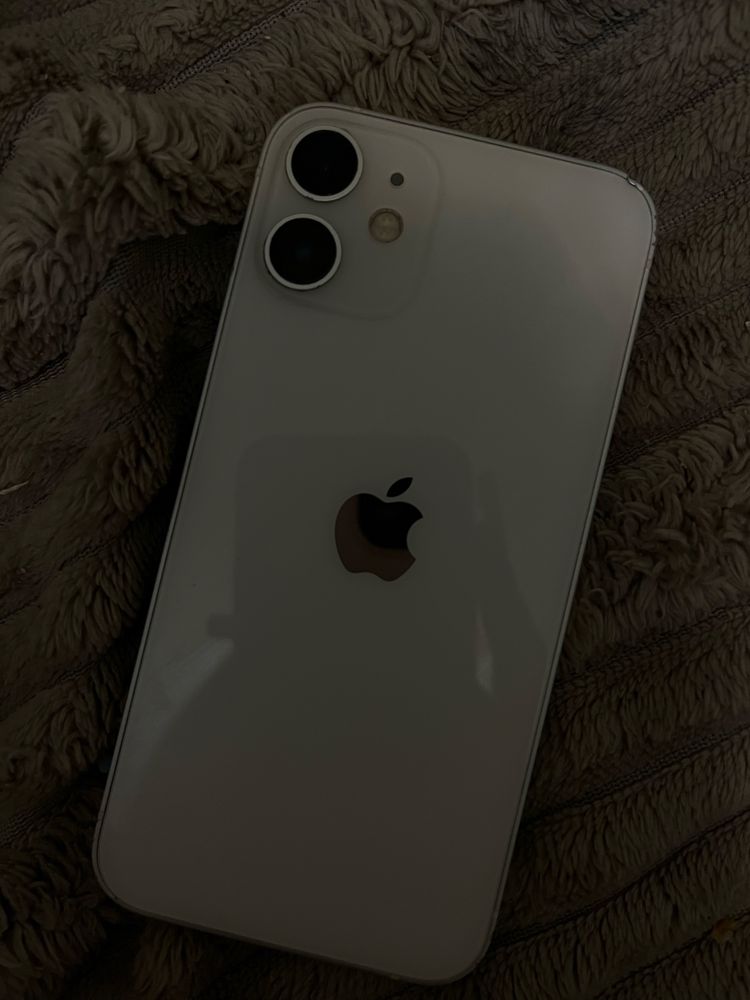sprzedam ip 12 mini