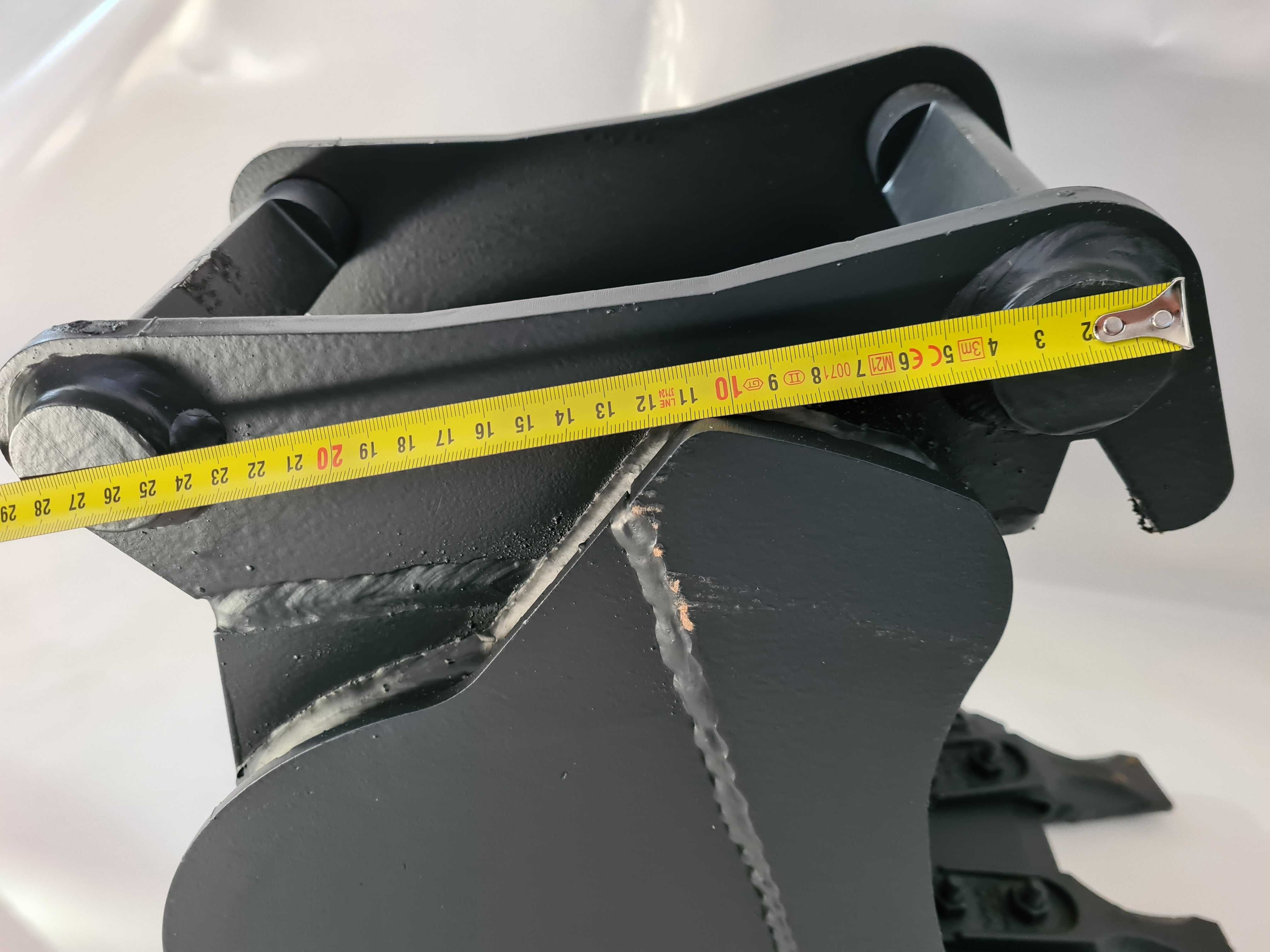 Łyżka do koparki 30cm na szybkozłącze Włoska
