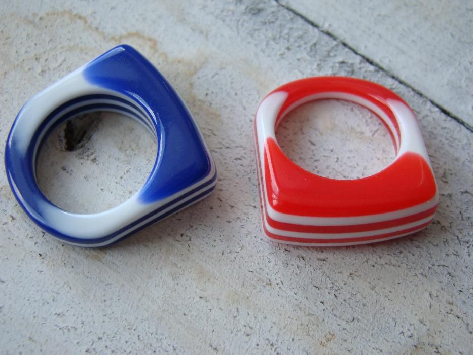 Pierścionki plastikowe