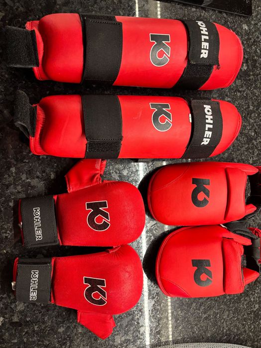 Kit Karaté - Proteção pé, caneleira e luvas