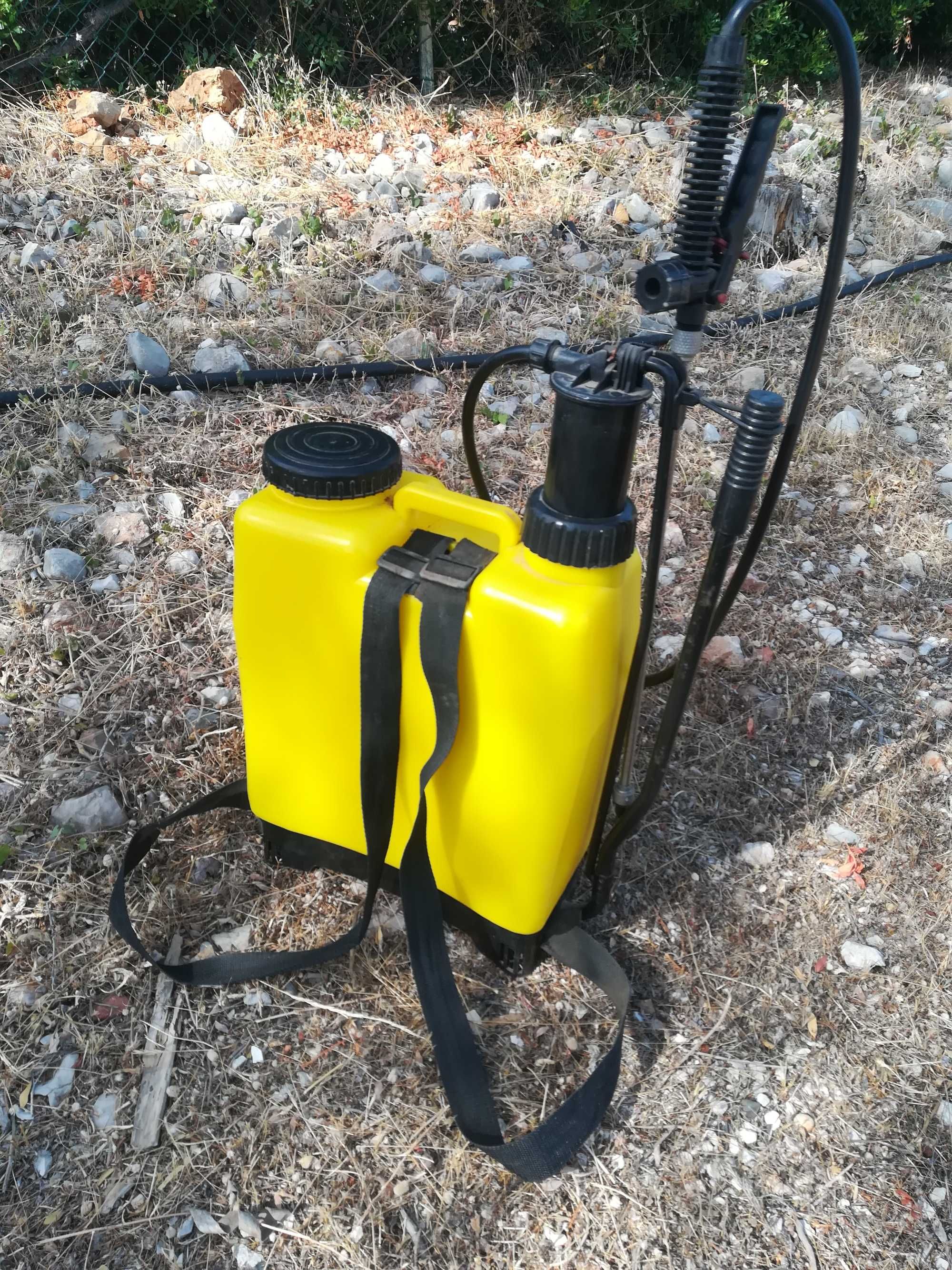Pulverizador 16 L de costas cofan