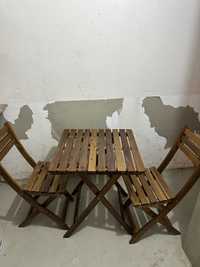 Conjunto mesa e cadeiras de madeira Askholmen