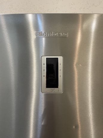 Холодильник Blomberg ширина 70см А+++ No Frost 501л Led підсвітка