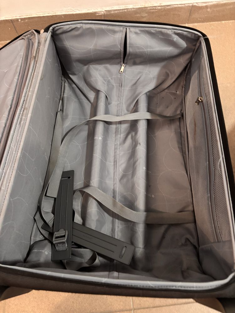 Walizka podrozna Samsonite