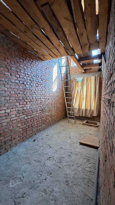 Будинок вашої мрії чекає на вулиці Грушевського!