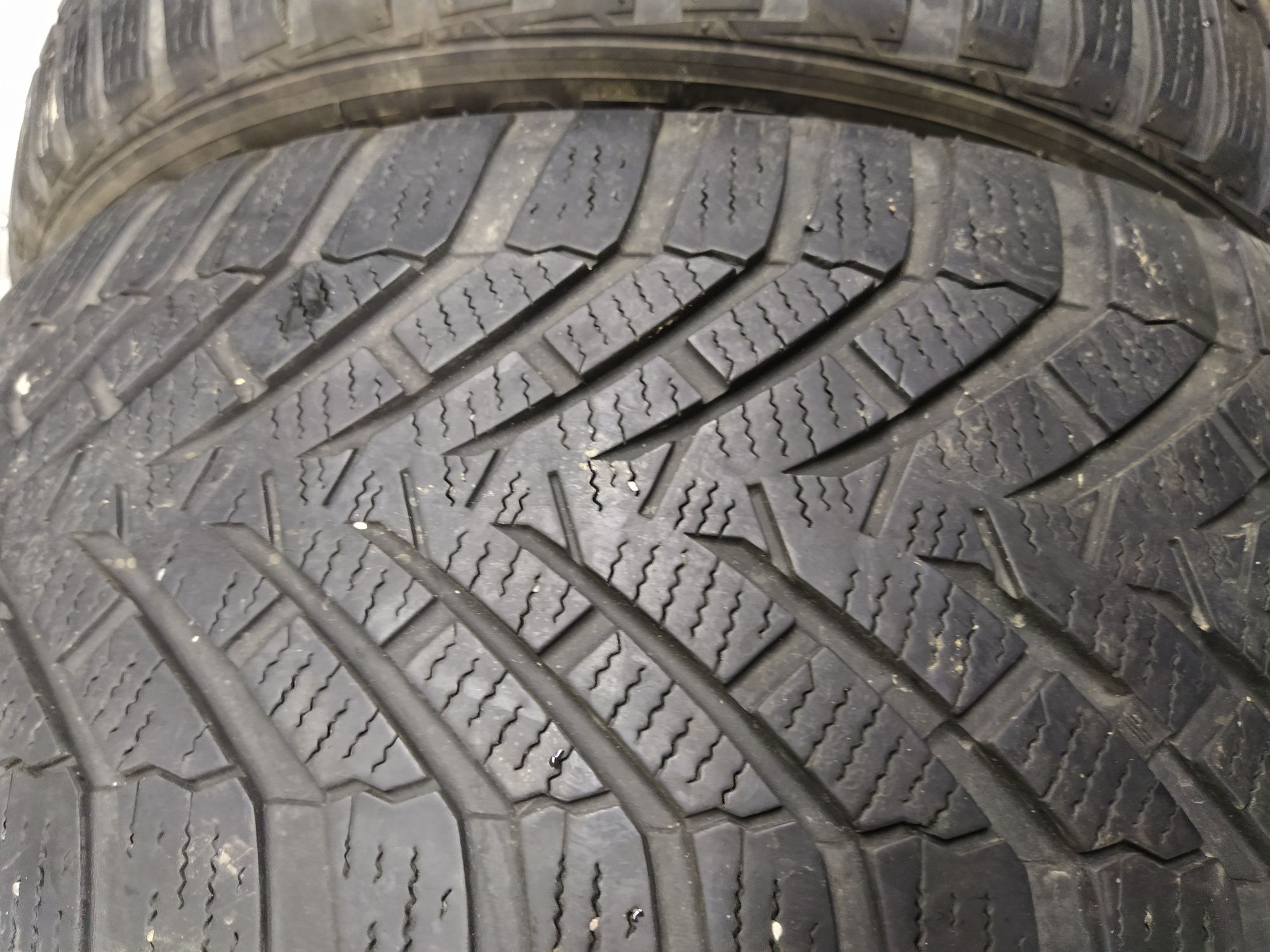 2 Opony zimowe 225/50r17 MEDALION 2019r 6mm