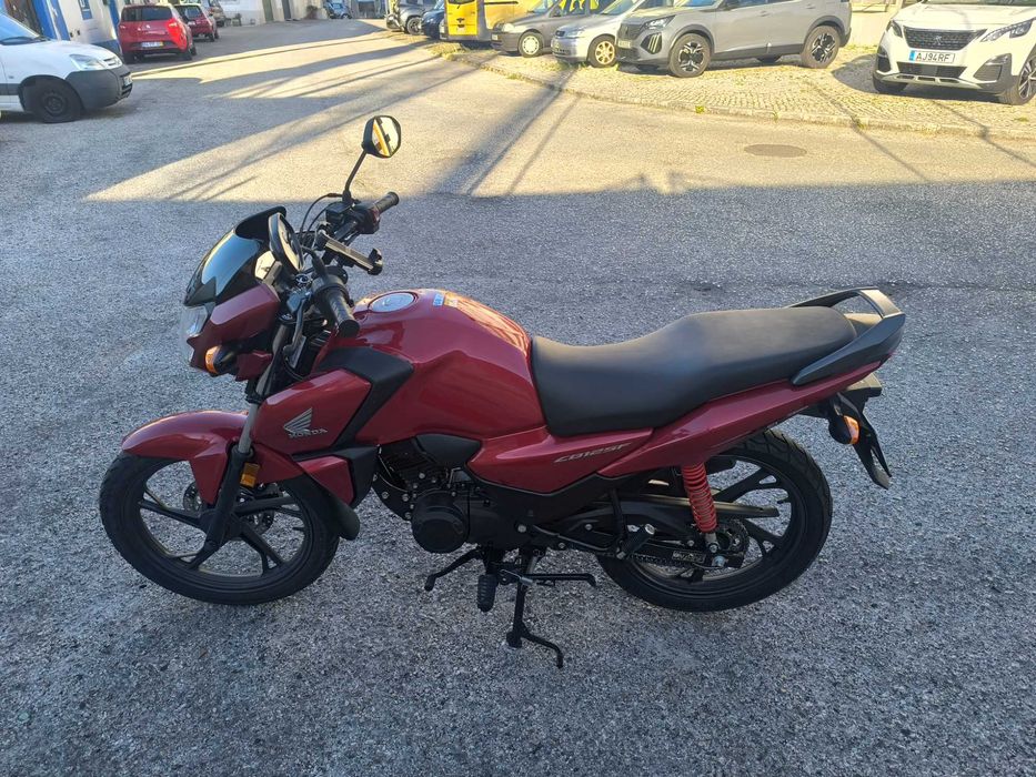 CB125F OUT 2024 5.500 Km