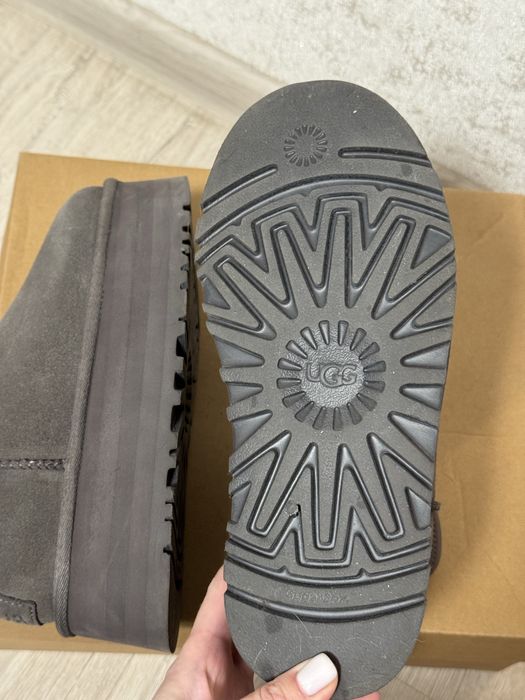 Ugg classic mini dipper