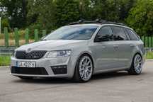 Skoda Octavia Skoda Octavia RS 2.0 TDI DSG 184 KM Kombi | 2 komplety kół