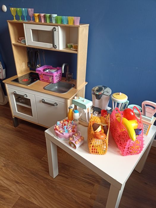 Kuchnia dla dzieci do zabawy Ikea DUKTIG
DUKTIG Kuchnia dla dzieci do
