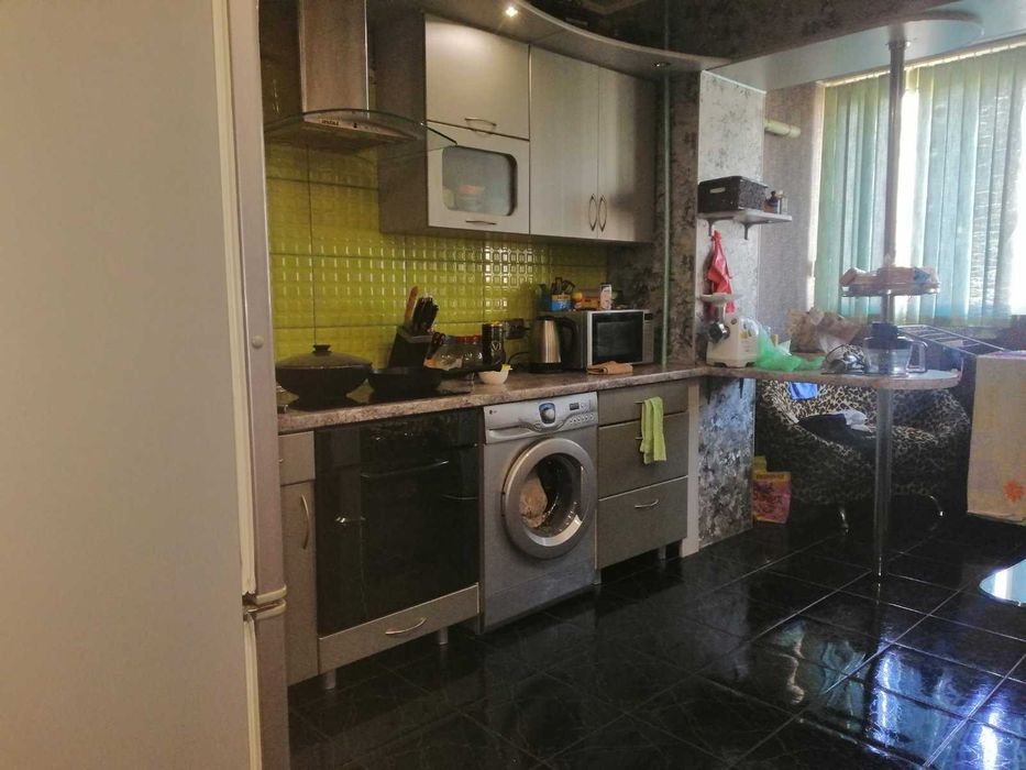 Трехкомнатная на Семена Палия